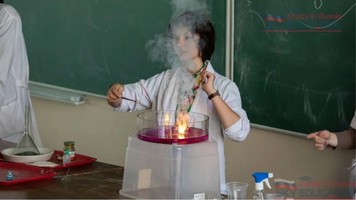 Ulusal Nükleer Araştırmalar Üniversitesi Deneyler