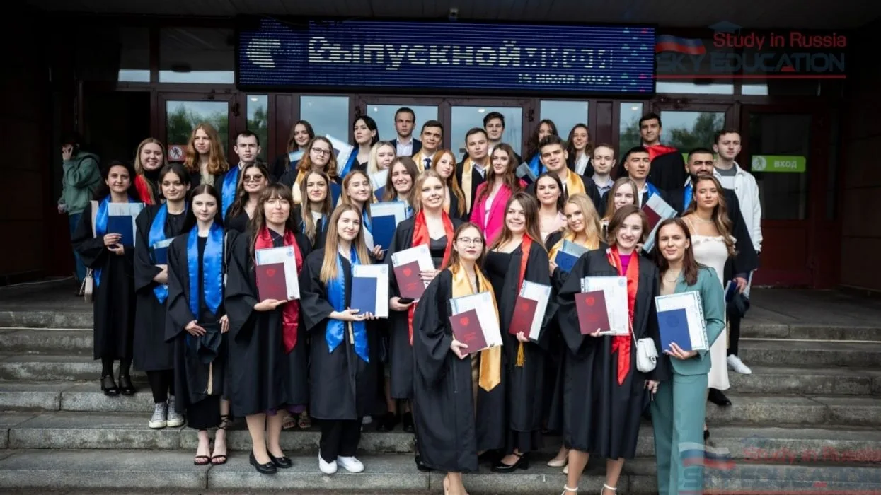 Ulusal Nükleer Araştırmalar Üniversitesi Mezun Öğrenciler
