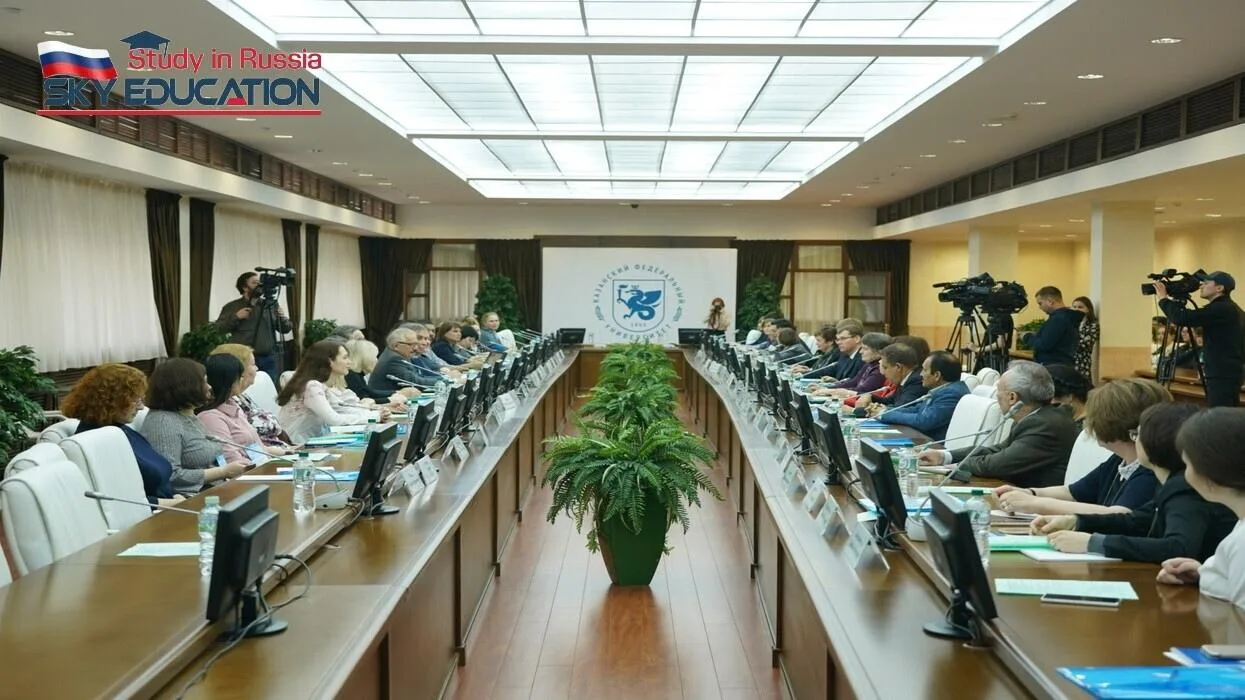 Rusya Federal Üniversitesi Toplantı Salonu