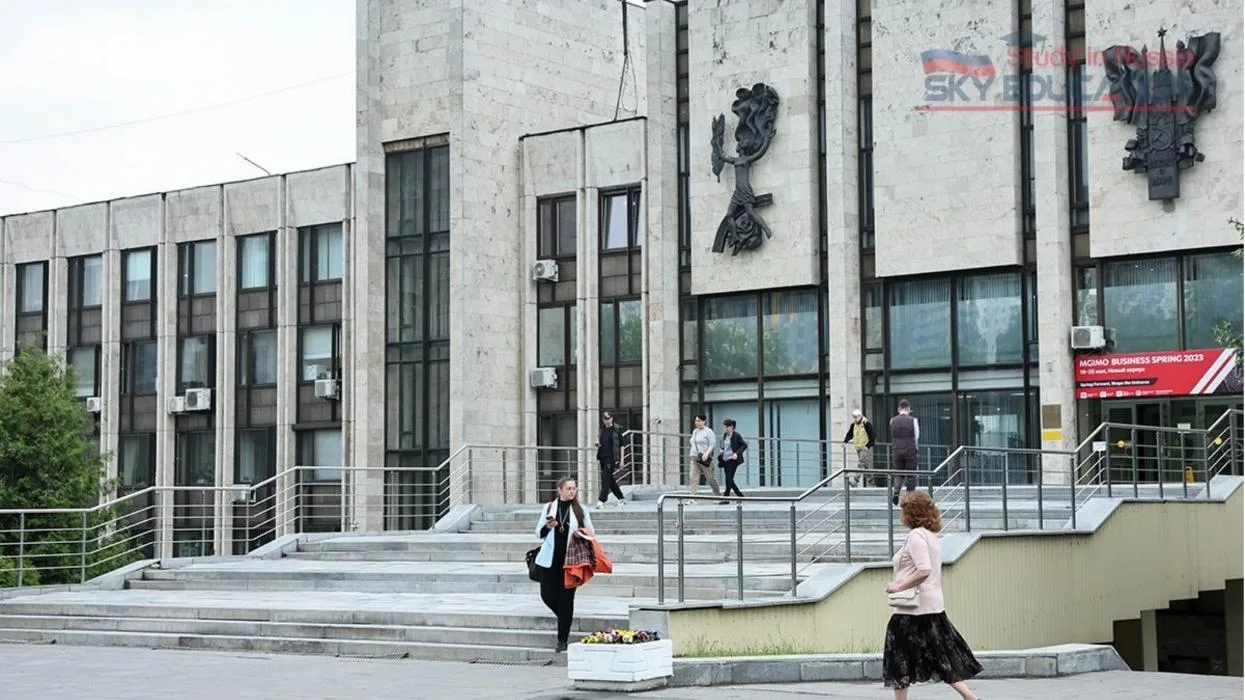 Moskova Devlet Uluslararası İlişkiler Enstitüsü (MGIMO) Girişi